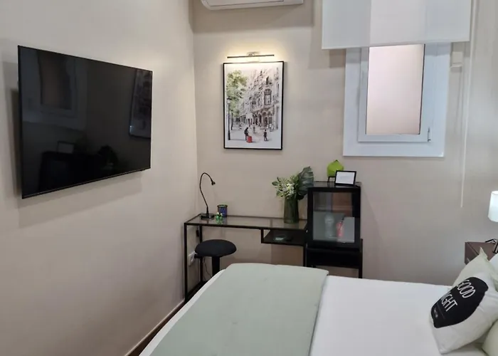 Front Arc Guest house Barcelona