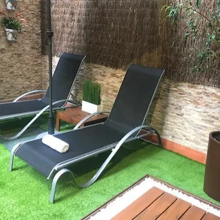 Front Arc Guest house *
